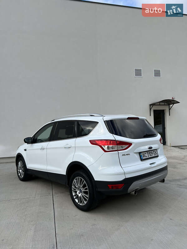 Позашляховик / Кросовер Ford Kuga 2013 в Луцьку