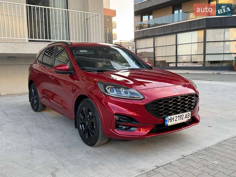 Внедорожник / Кроссовер Ford Kuga 2020 в Одессе фото Внедорожник / Кроссовер Ford Kuga 2020 в Одессе