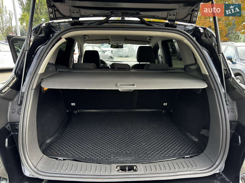 Внедорожник / Кроссовер Ford Kuga 2012 в Днепре фото 25 Внедорожник / Кроссовер Ford Kuga 2012 в Днепре