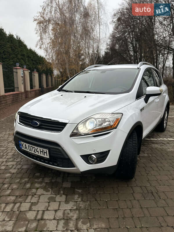 Внедорожник / Кроссовер Ford Kuga 2011 в Василькове фото Внедорожник / Кроссовер Ford Kuga 2011 в Василькове