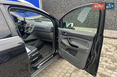 Позашляховик / Кросовер Ford Kuga 2011 в Ковелі