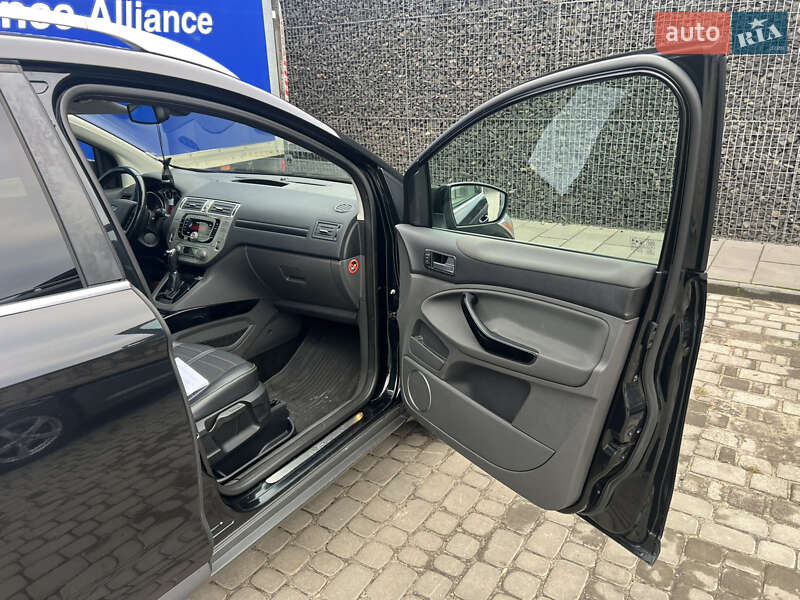 Позашляховик / Кросовер Ford Kuga 2011 в Ковелі фото 14 Позашляховик / Кросовер Ford Kuga 2011 в Ковелі