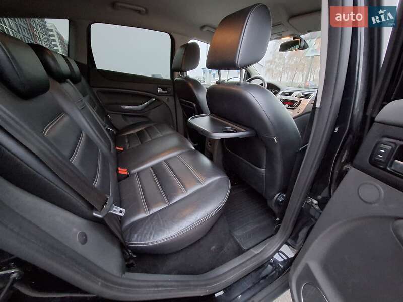 Позашляховик / Кросовер Ford Kuga 2011 в Києві фото 60 Позашляховик / Кросовер Ford Kuga 2011 в Києві