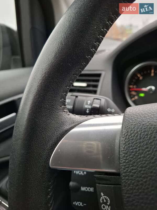 Позашляховик / Кросовер Ford Kuga 2011 в Києві фото 70 Позашляховик / Кросовер Ford Kuga 2011 в Києві