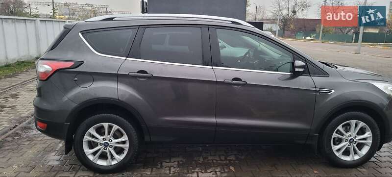 Позашляховик / Кросовер Ford Kuga 2019 в Києві фото 3 Позашляховик / Кросовер Ford Kuga 2019 в Києві