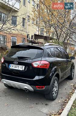 Позашляховик / Кросовер Ford Kuga 2011 в Києві