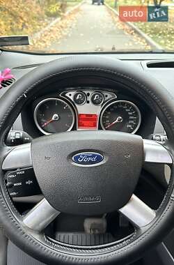 Позашляховик / Кросовер Ford Kuga 2011 в Києві