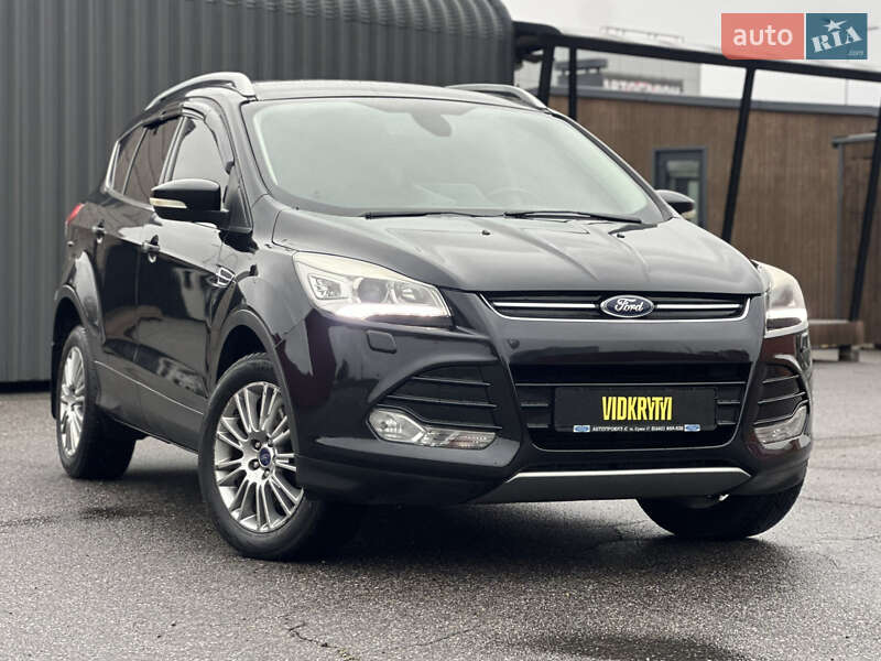 Позашляховик / Кросовер Ford Kuga 2013 в Києві