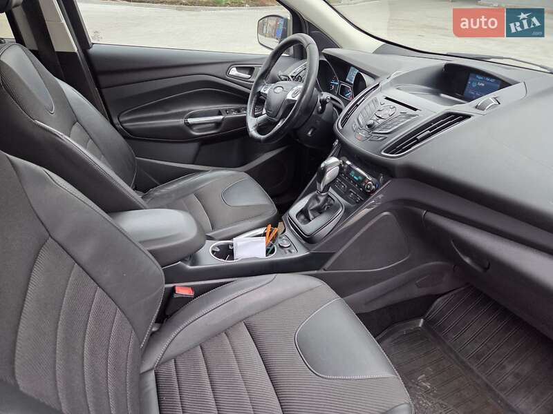 Внедорожник / Кроссовер Ford Kuga 2013 в Луцке