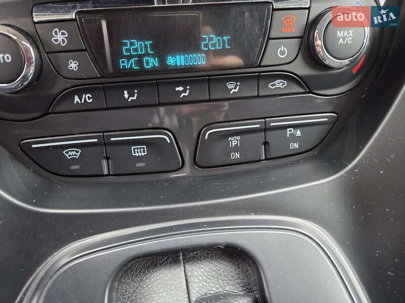 Внедорожник / Кроссовер Ford Kuga 2013 в Луцке