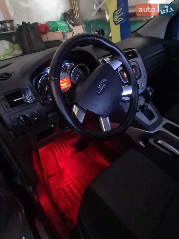 Внедорожник / Кроссовер Ford Kuga 2011 в Николаеве фото 33 Внедорожник / Кроссовер Ford Kuga 2011 в Николаеве