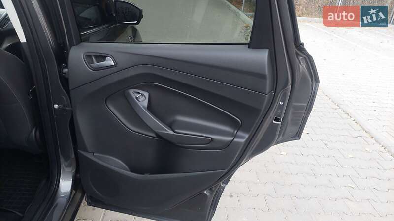 Позашляховик / Кросовер Ford Kuga 2016 в Вінниці фото 51 Позашляховик / Кросовер Ford Kuga 2016 в Вінниці