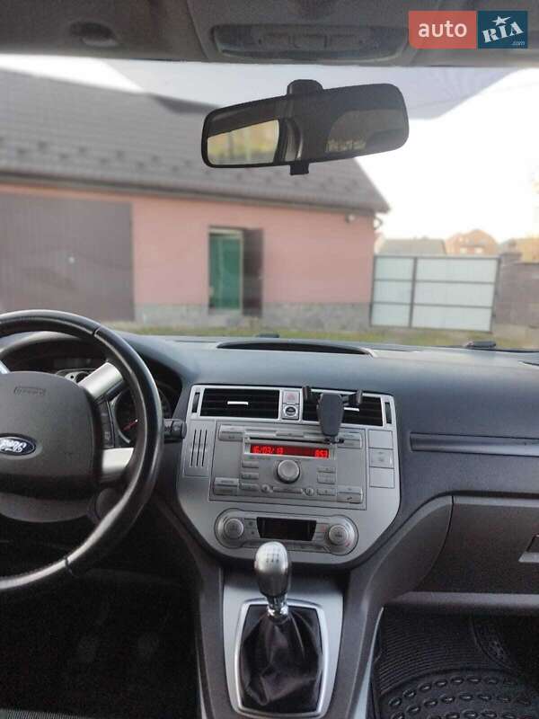 Внедорожник / Кроссовер Ford Kuga 2012 в Самборе