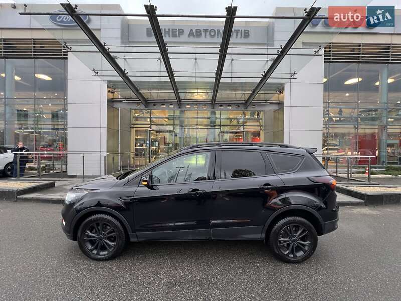 Внедорожник / Кроссовер Ford Kuga 2019 в Киеве фото 4 Внедорожник / Кроссовер Ford Kuga 2019 в Киеве