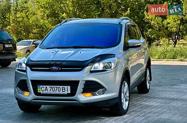 Внедорожник / Кроссовер Ford Kuga 2013 в Черкассах