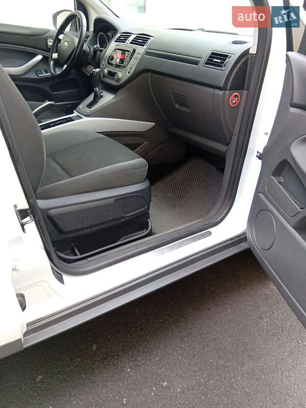 Позашляховик / Кросовер Ford Kuga 2012 в Умані фото 15 Позашляховик / Кросовер Ford Kuga 2012 в Умані