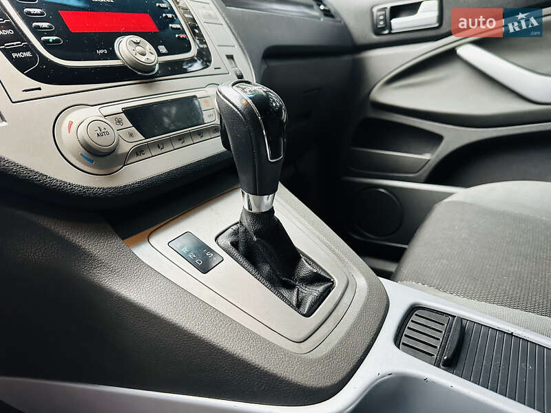 Позашляховик / Кросовер Ford Kuga 2011 в Дніпрі фото 9 Позашляховик / Кросовер Ford Kuga 2011 в Дніпрі