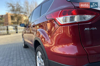 Позашляховик / Кросовер Ford Kuga 2015 в Львові