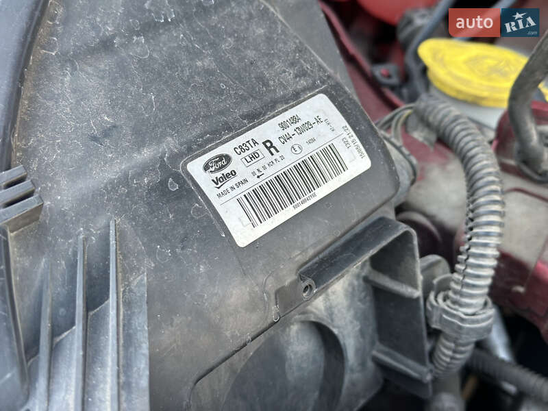 Внедорожник / Кроссовер Ford Kuga 2015 в Львове фото 38 Внедорожник / Кроссовер Ford Kuga 2015 в Львове