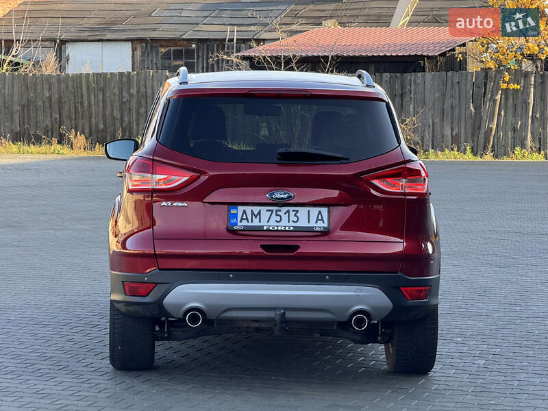 Позашляховик / Кросовер Ford Kuga 2015 в Житомирі