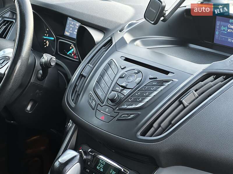 Внедорожник / Кроссовер Ford Kuga 2014 в Львове