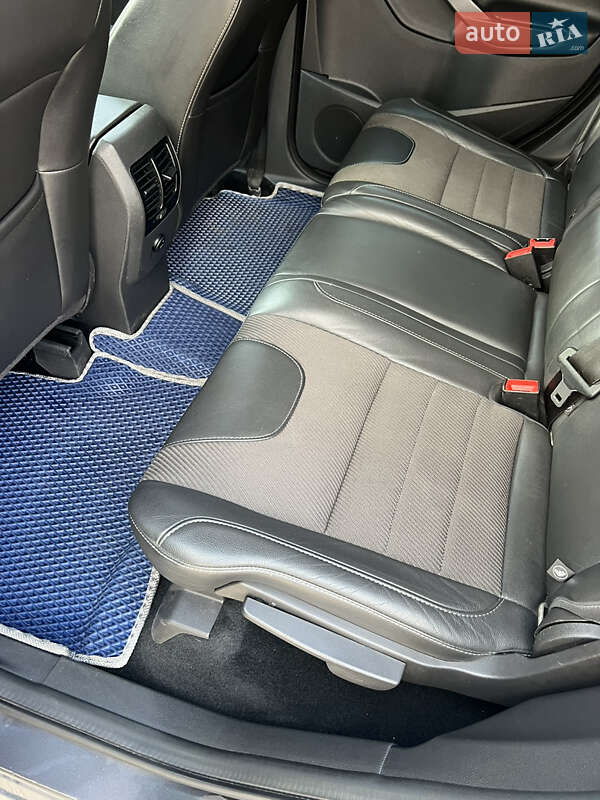 Позашляховик / Кросовер Ford Kuga 2015 в Василькові фото 13 Позашляховик / Кросовер Ford Kuga 2015 в Василькові
