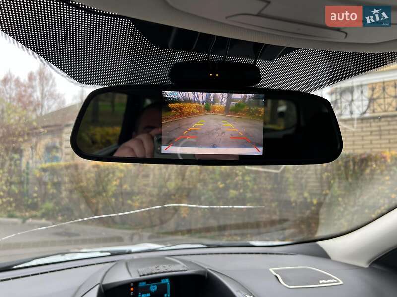Внедорожник / Кроссовер Ford Kuga 2015 в Киеве фото 20 Внедорожник / Кроссовер Ford Kuga 2015 в Киеве