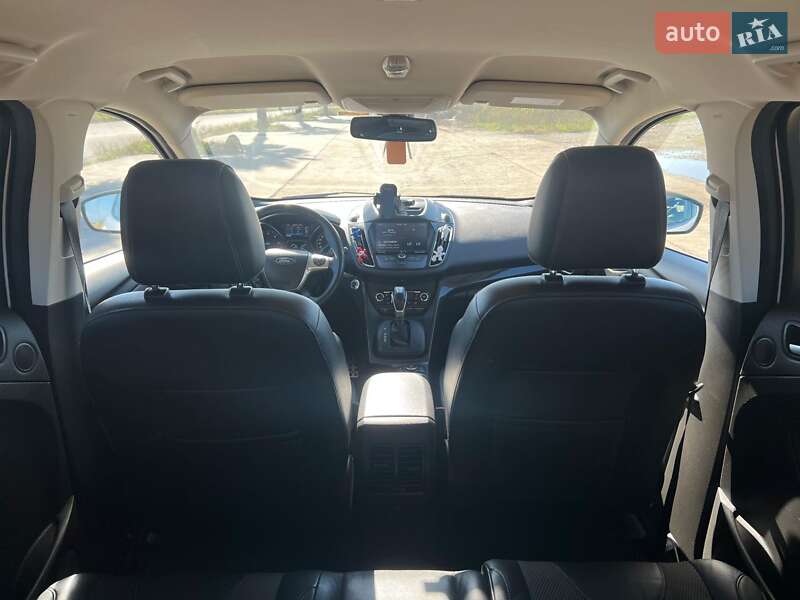 Внедорожник / Кроссовер Ford Kuga 2013 в Киеве