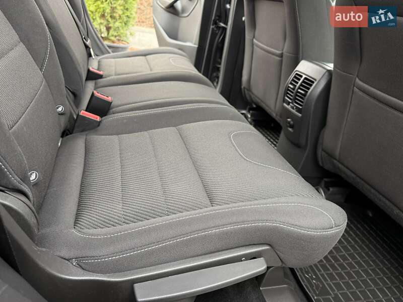 Позашляховик / Кросовер Ford Kuga 2016 в Вінниці фото 35 Позашляховик / Кросовер Ford Kuga 2016 в Вінниці