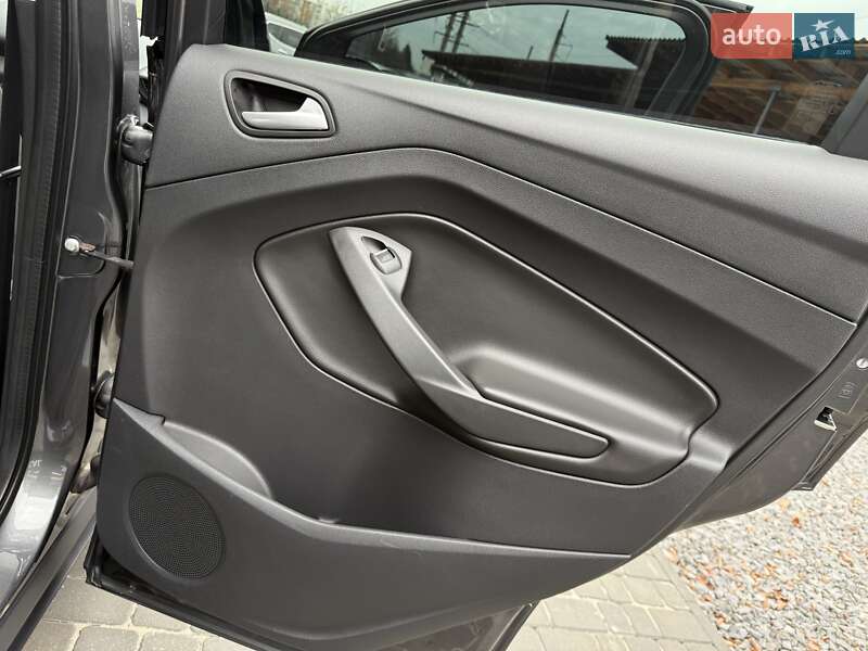 Позашляховик / Кросовер Ford Kuga 2016 в Вінниці фото 56 Позашляховик / Кросовер Ford Kuga 2016 в Вінниці