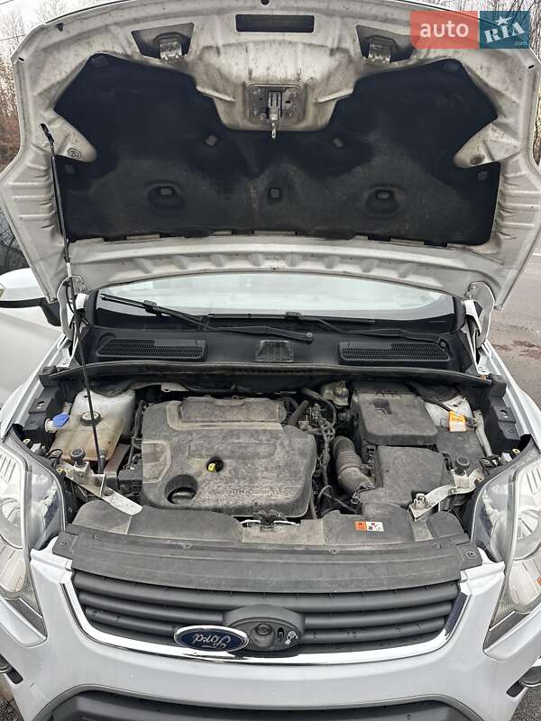 Позашляховик / Кросовер Ford Kuga 2012 в Звягелі