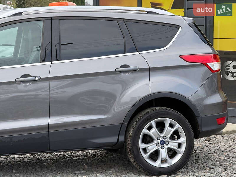 Позашляховик / Кросовер Ford Kuga 2013 в Стрию