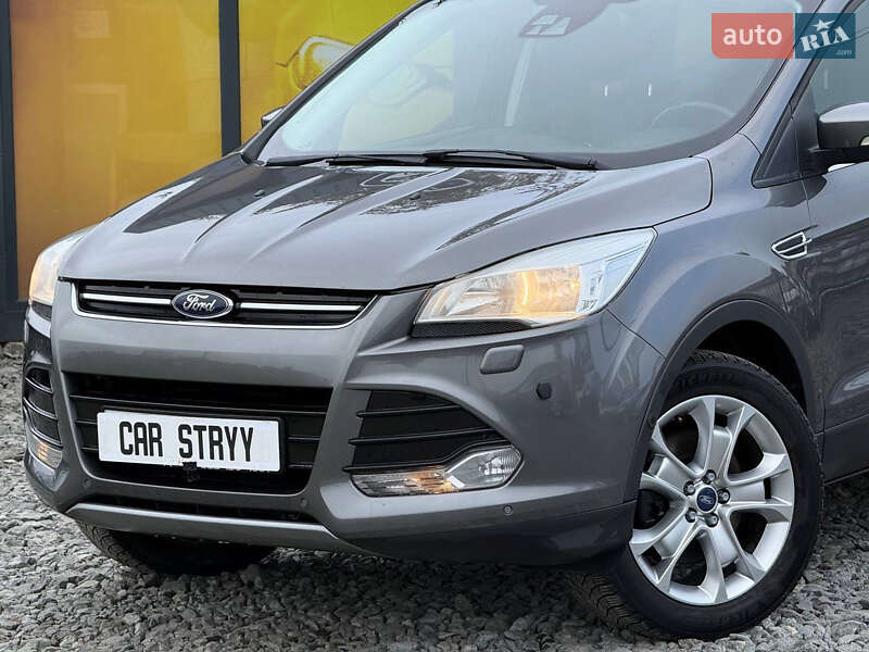 Позашляховик / Кросовер Ford Kuga 2013 в Стрию