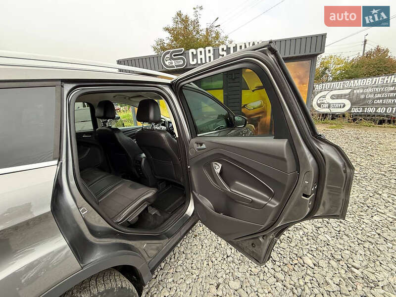 Позашляховик / Кросовер Ford Kuga 2013 в Стрию