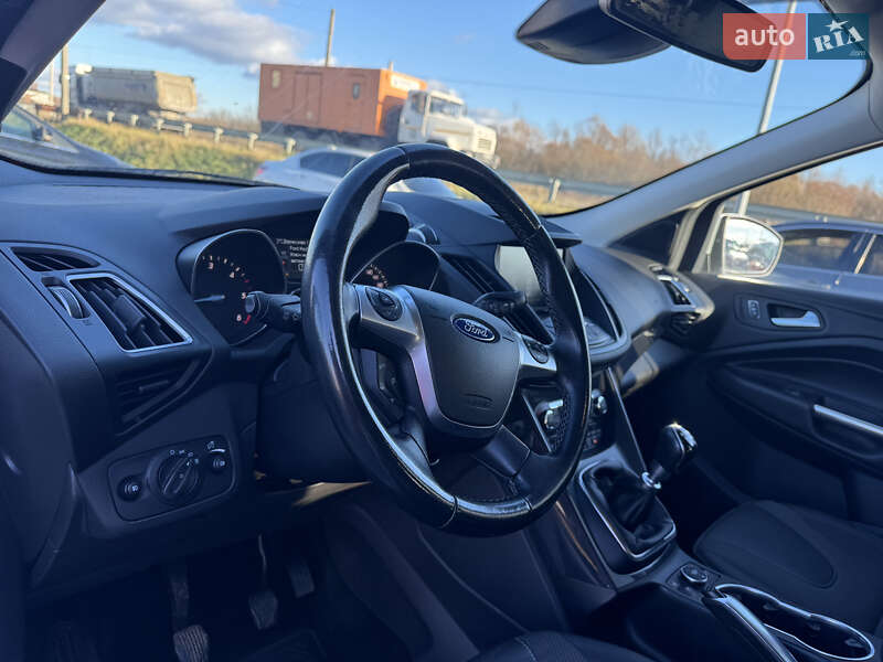 Внедорожник / Кроссовер Ford Kuga 2016 в Стрые фото 46 Внедорожник / Кроссовер Ford Kuga 2016 в Стрые