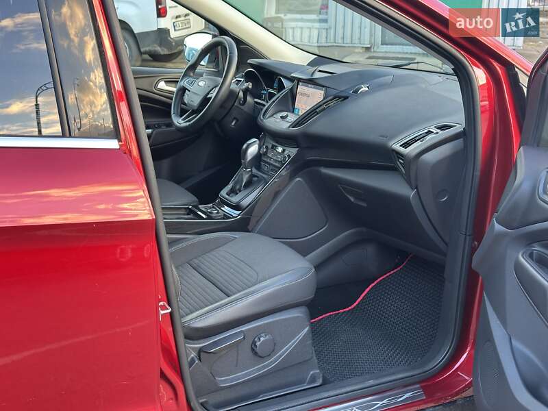 Внедорожник / Кроссовер Ford Kuga 2019 в Киеве фото 31 Внедорожник / Кроссовер Ford Kuga 2019 в Киеве