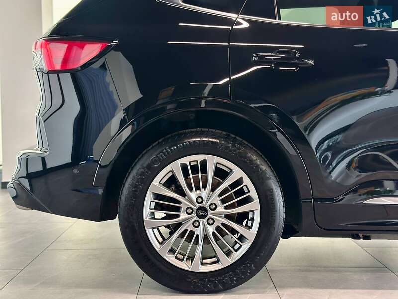 Позашляховик / Кросовер Ford Kuga 2020 в Львові