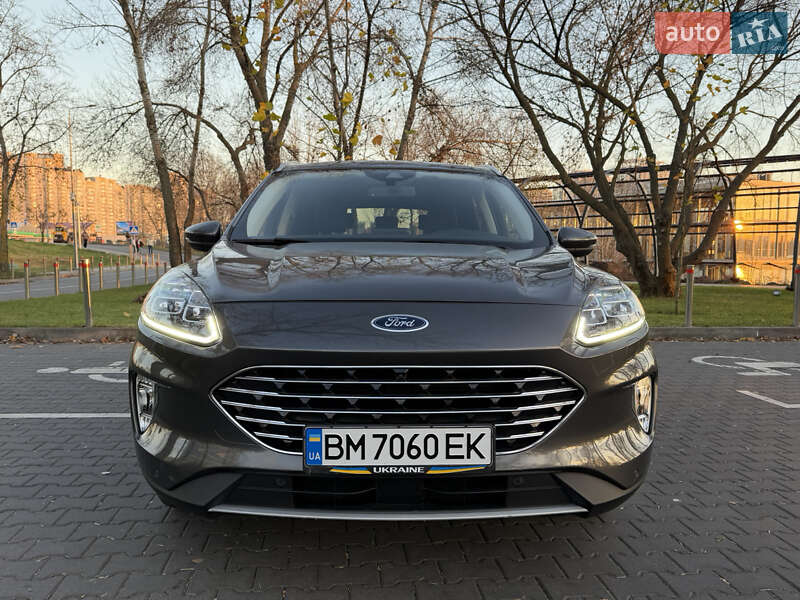 Внедорожник / Кроссовер Ford Kuga 2020 в Киеве