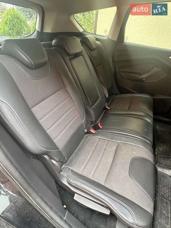 Позашляховик / Кросовер Ford Kuga 2013 в Ужгороді