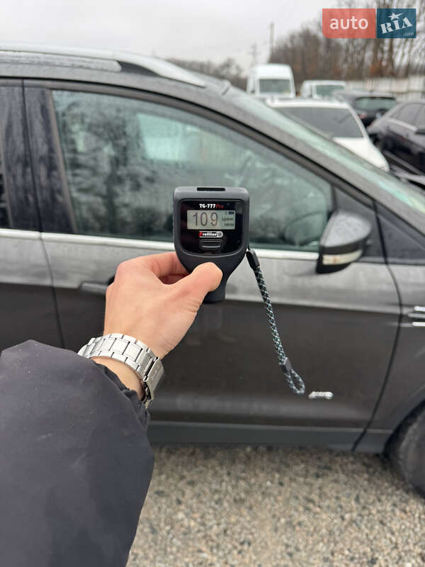 Внедорожник / Кроссовер Ford Kuga 2018 в Умани