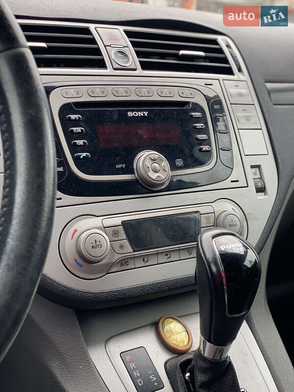 Позашляховик / Кросовер Ford Kuga 2012 в Львові фото 30 Позашляховик / Кросовер Ford Kuga 2012 в Львові