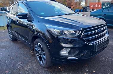Внедорожник / Кроссовер Ford Kuga 2018 в Львове
