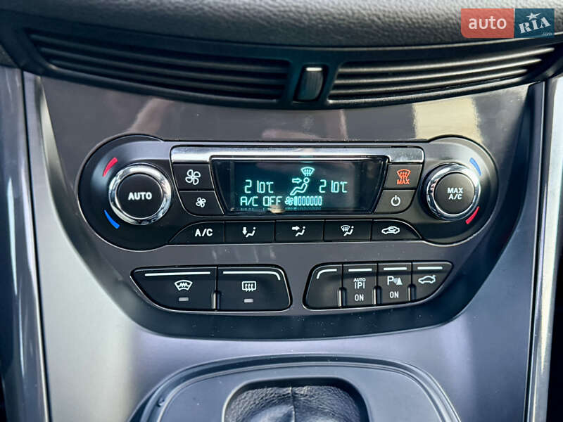 Позашляховик / Кросовер Ford Kuga 2014 в Дубні