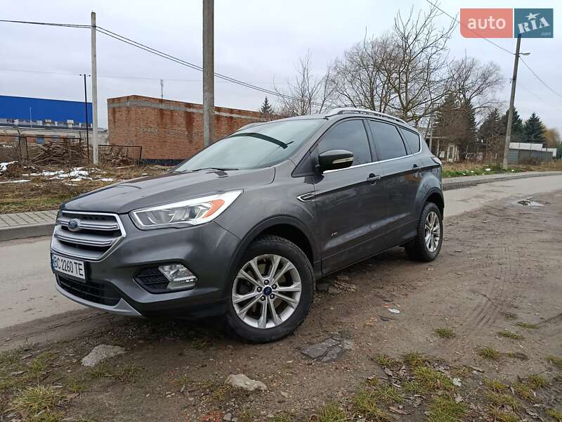 Внедорожник / Кроссовер Ford Kuga 2016 в Львове фото 3 Внедорожник / Кроссовер Ford Kuga 2016 в Львове