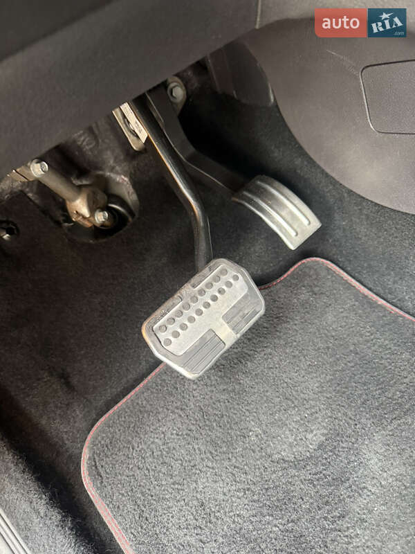 Внедорожник / Кроссовер Ford Kuga 2019 в Киеве фото 6 Внедорожник / Кроссовер Ford Kuga 2019 в Киеве