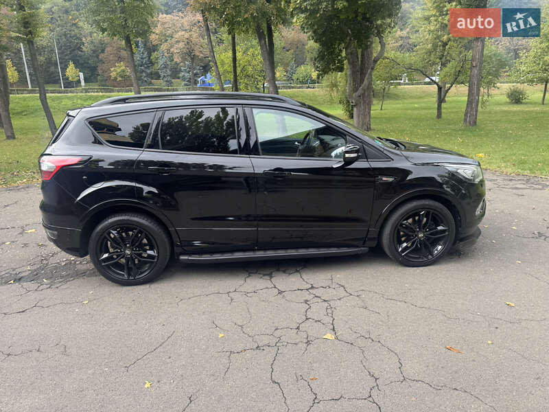 Внедорожник / Кроссовер Ford Kuga 2019 в Киеве фото 25 Внедорожник / Кроссовер Ford Kuga 2019 в Киеве