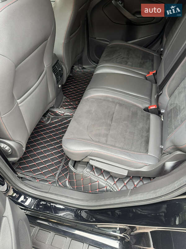 Внедорожник / Кроссовер Ford Kuga 2019 в Киеве фото 36 Внедорожник / Кроссовер Ford Kuga 2019 в Киеве