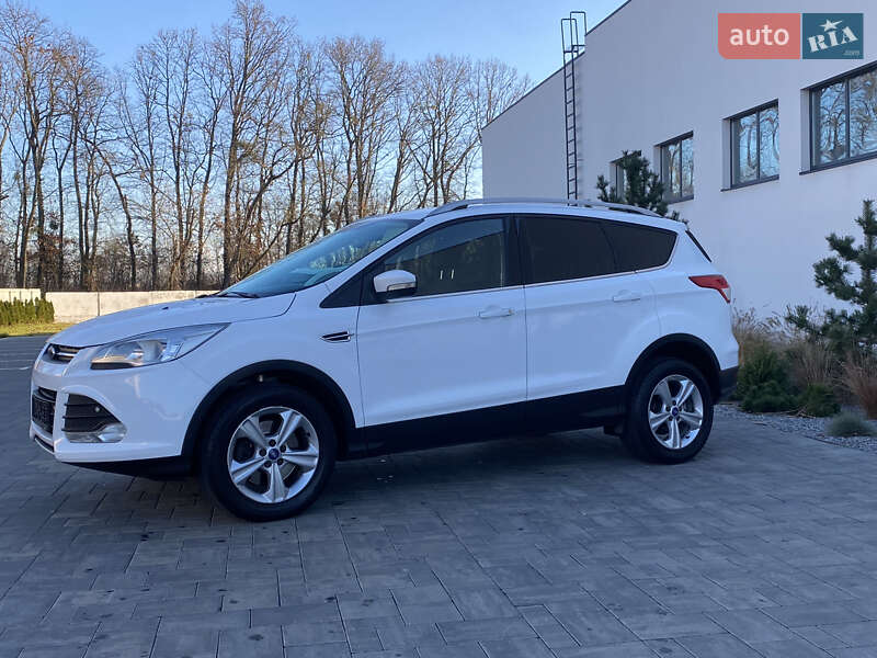 Позашляховик / Кросовер Ford Kuga 2013 в Луцьку