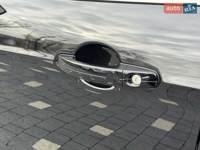 Позашляховик / Кросовер Ford Kuga 2019 в Ужгороді