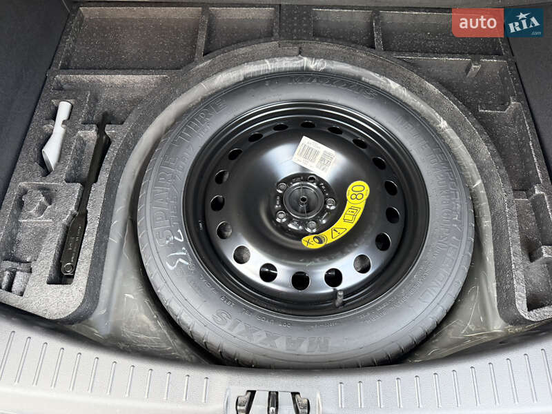 Позашляховик / Кросовер Ford Kuga 2019 в Ужгороді